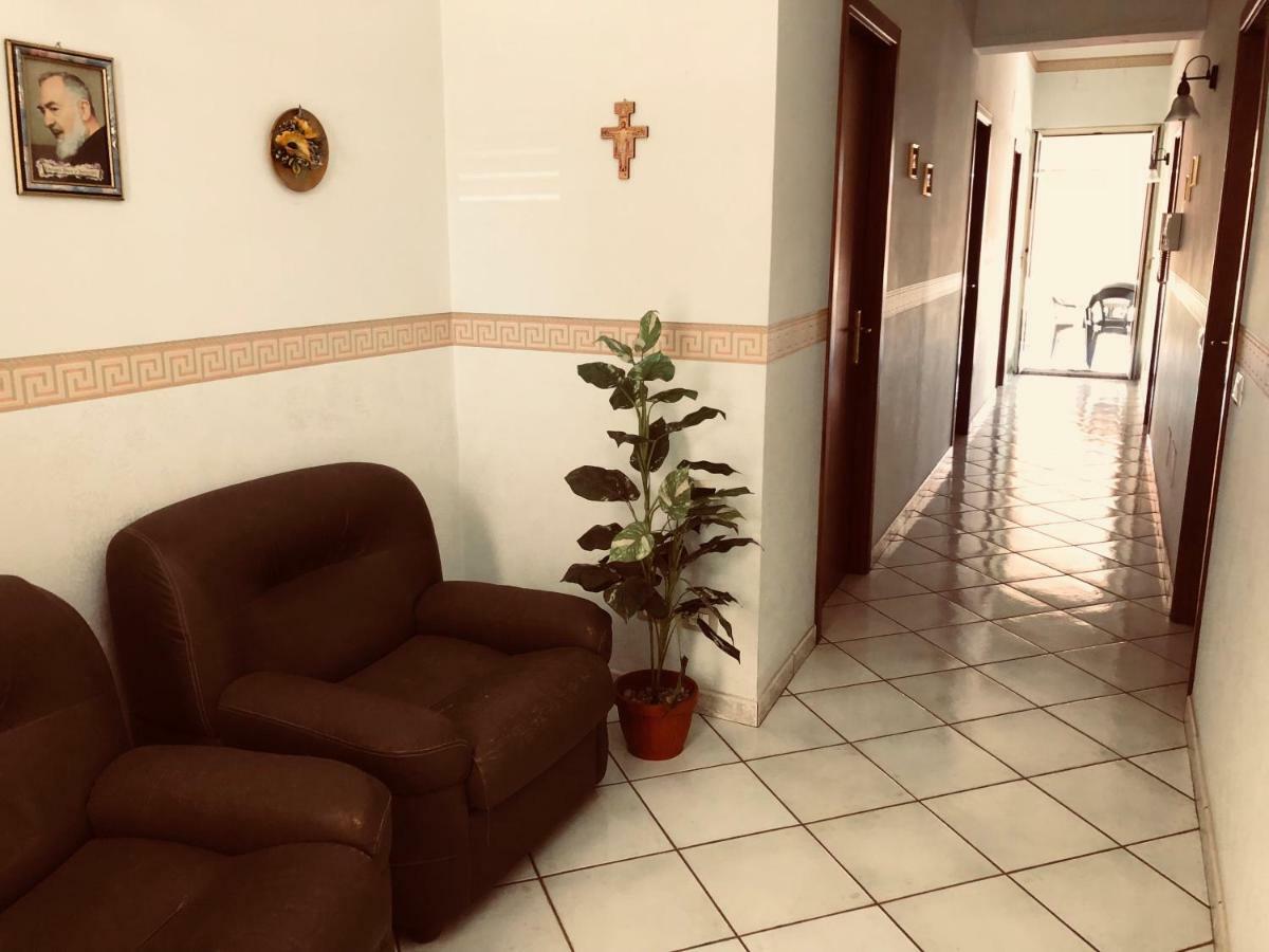 B&B Padre Pio マスカリ エクステリア 写真